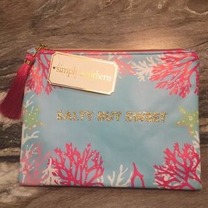 NWT Simply Southern cosmetic bag